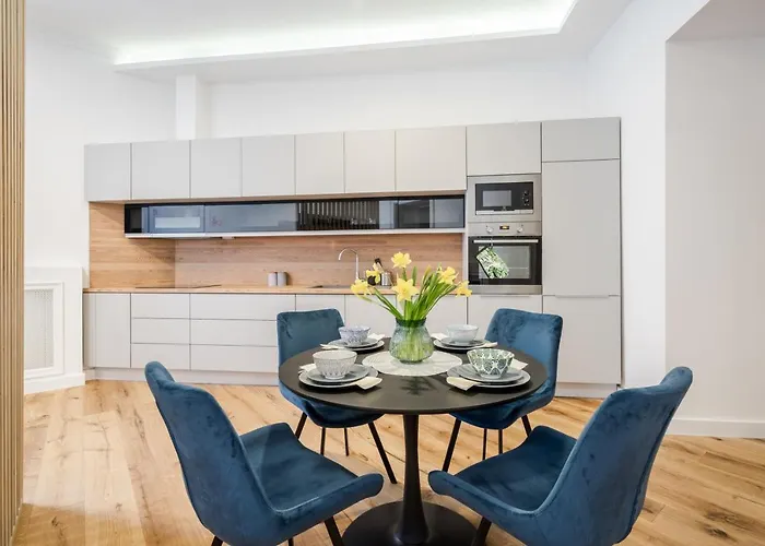 Bpr Kyanit Design Apartments With A/C